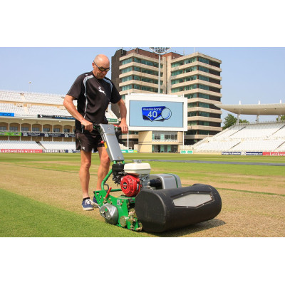 Masina de tuns gazon rotativa cu cilindru DENNIS Razor